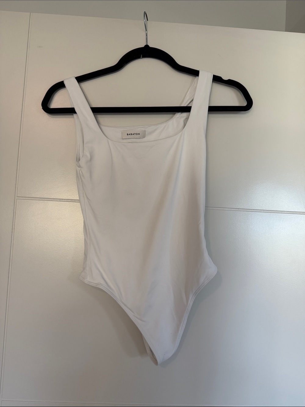 Babaton Aritzia contour white Bodysuit